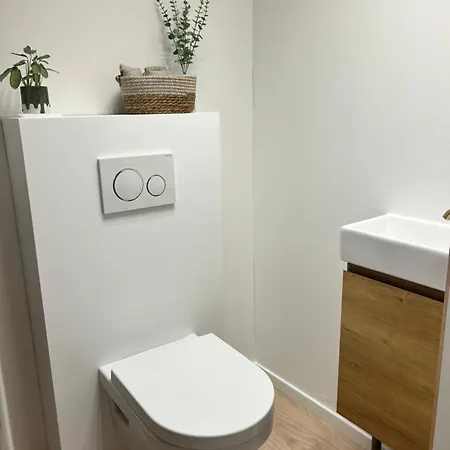 Nova Loft With Hottub And Garden Apartment